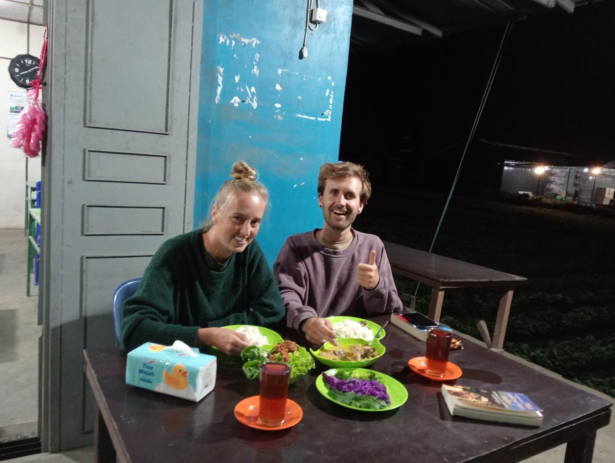 Vulkaan Homestay Berastagi Exteriér fotografie